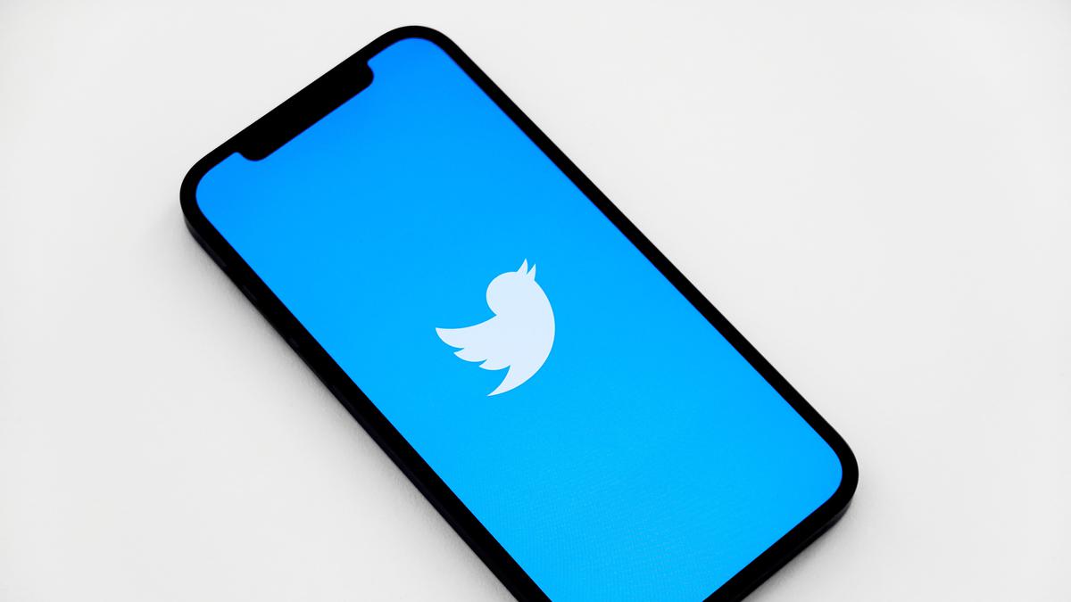 Seorang Mantan Karyawan Twitter Mengatakan Balitteknologikaret Para Insinyur Dapat Mengunggah Tweet Dari Akun Pengguna Lain